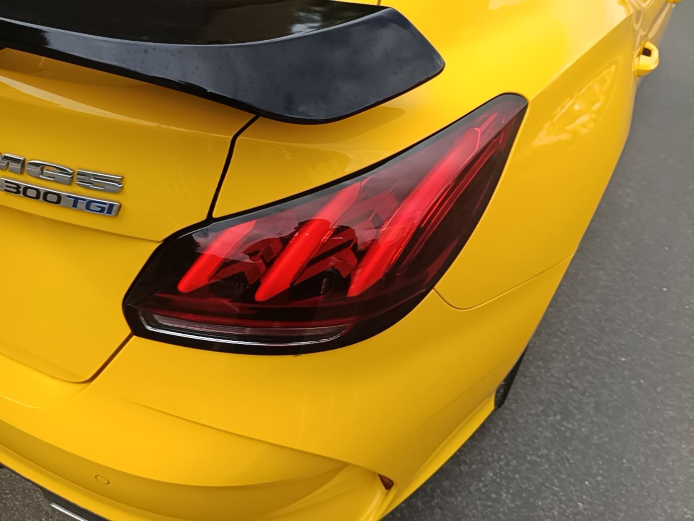 MG 5 2022 300TGI DCT Chao Yue Luxury Edition — снимка 9