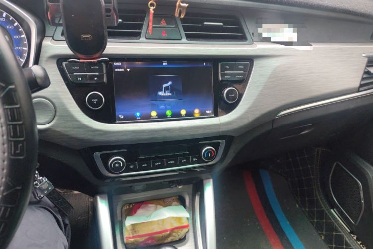 Used Geely Auto Vision X3 2017 1.5L Manual Elite Model Audio And AC Panel