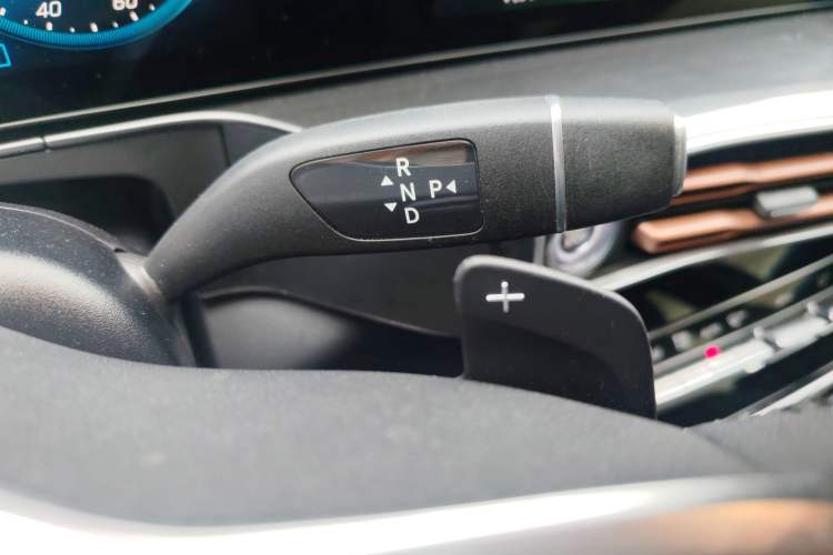 Used Mercedes-Benz EQC 2021 EQC 400 4MATIC Gear Lever