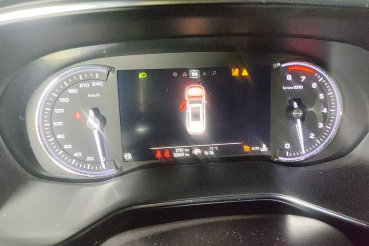 Used Roewe RX8 2019 30T Smart Connectivity All-Wheel Drive Supreme Edition
