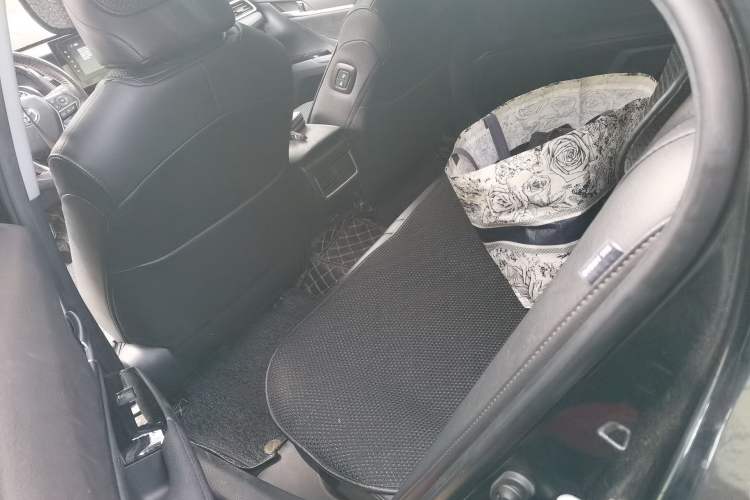 Used Toyota Camry 2023 Dual-Motor 2.5 HGVP Leading Edition