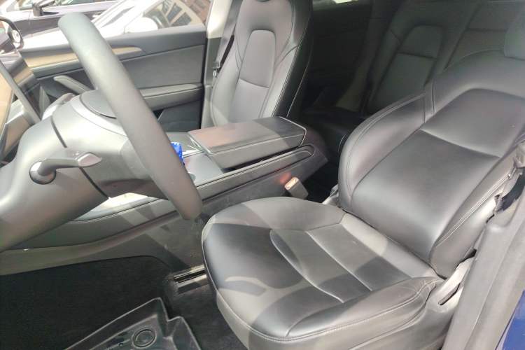 Used Tesla Model Y 2021 Long-Range All-Wheel-Drive Version Left Front Seat