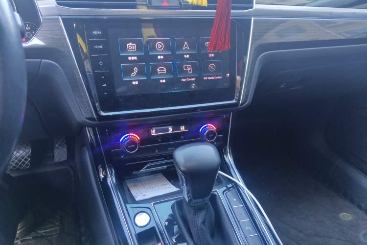 Used Volkswagen Phideon 2018 Revised Version 380TSI Two-Wheel Drive Business Edition