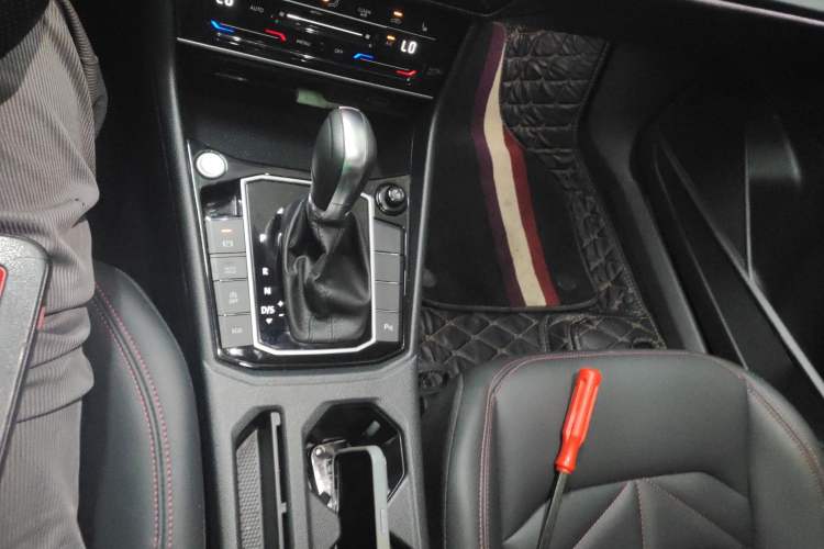 Used Volkswagen Lavida 2024 300TSI DSG Starry Sky Leading Edition