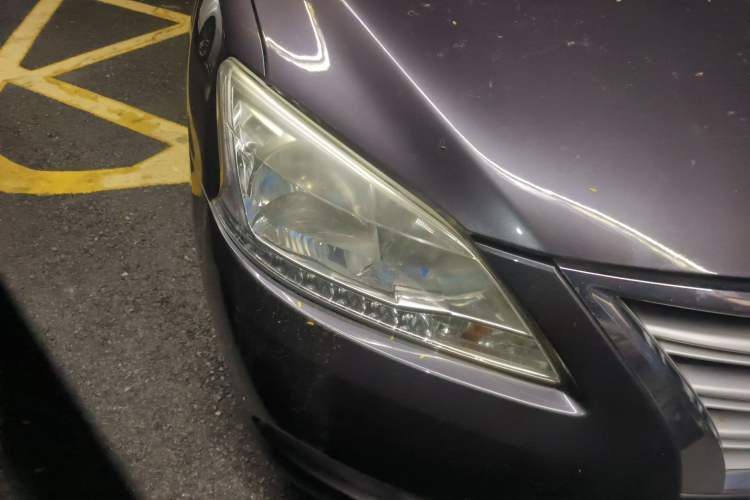 Used Nissan Sylphy 2012 1.8XL CVT Luxury Edition Right Front Headlight