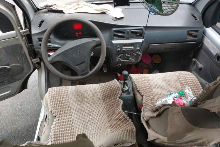 Used Wuling Rongguang 2011 1.2L Base Version