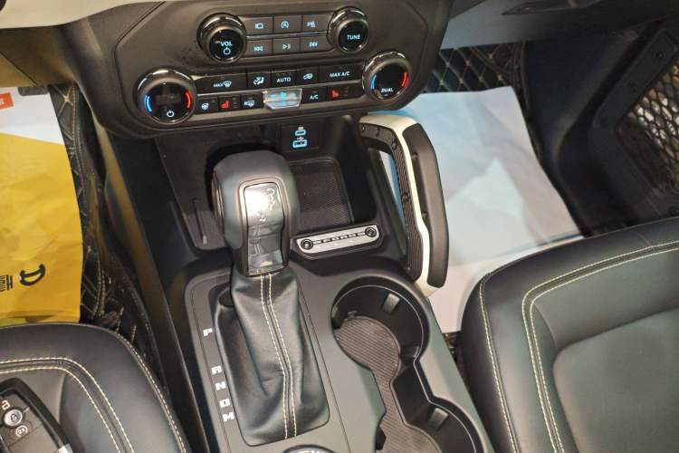 Used Ford Bronco 2024 2.3T Long Beach
