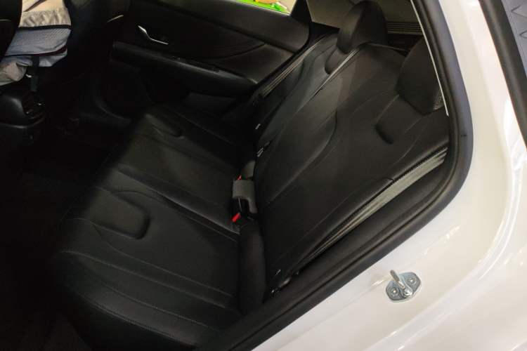 Used Hyundai Elantra 2023 1.5L CVT GLX Elite Edition Left Rear Seat