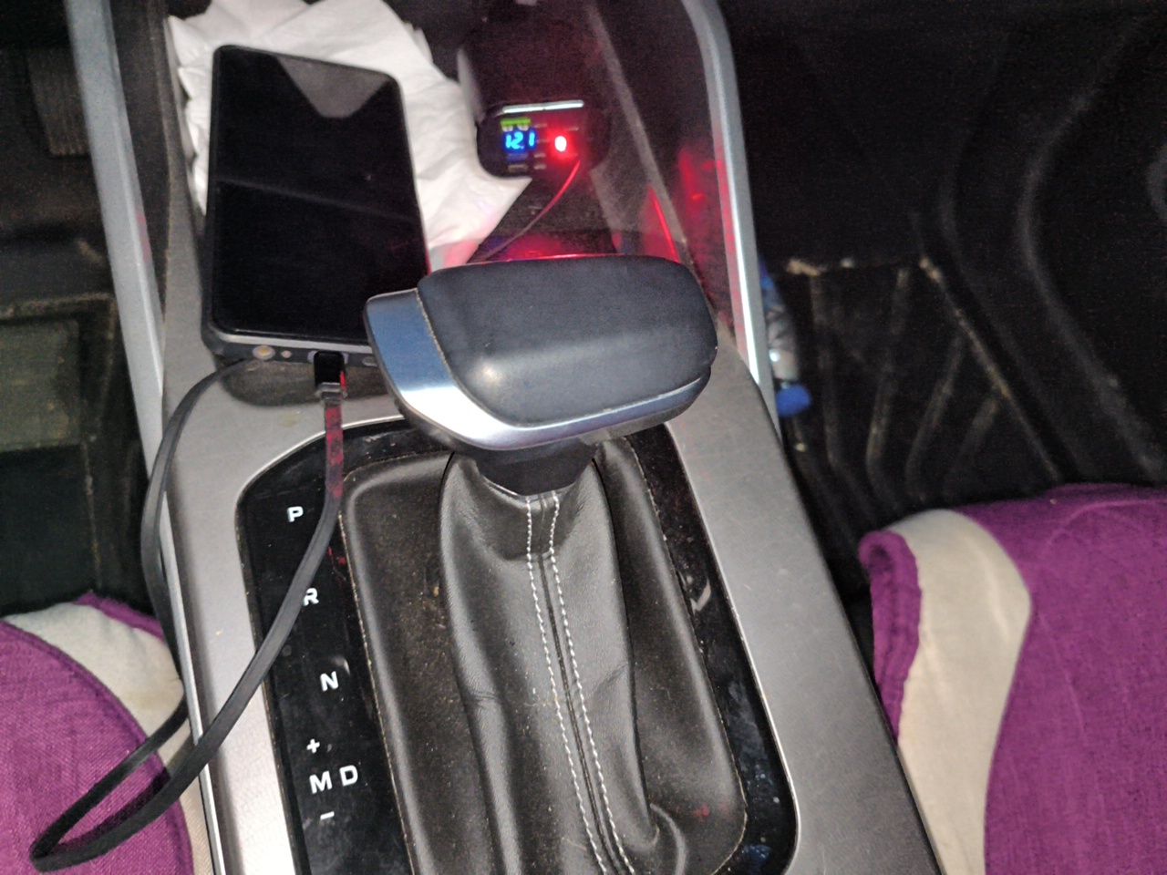 Geely Auto Emgrand 2026 Model 4th Generation 4 Millionth Anniversary Edition 1.5L CVT Overdrive Edition — снимка 16