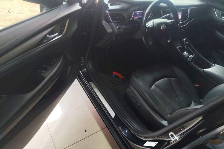 Used Buick LaCrosse 2021 652T Luxury Model
