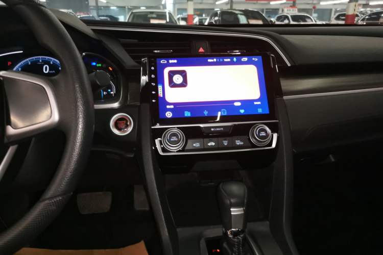 Used Honda Civic 2019 220TURBO CVT Dynamic Edition China VI Audio And AC Panel