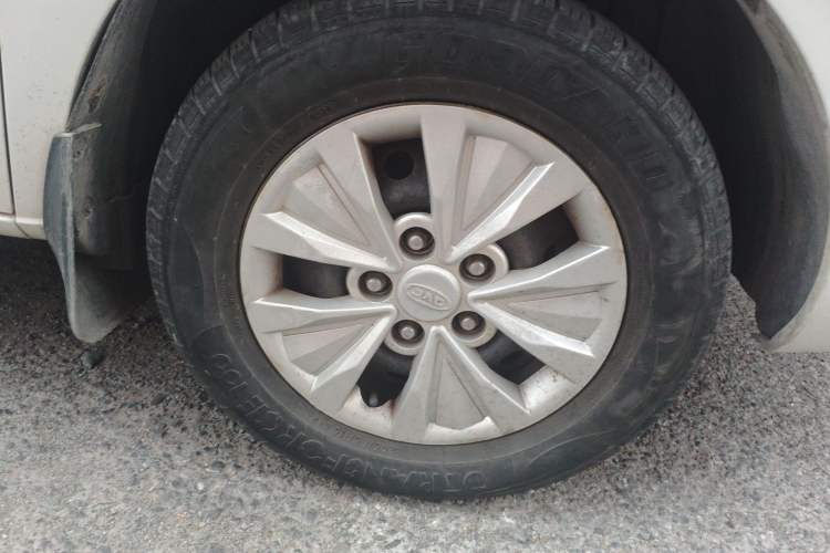 Used JAC Refine M3 2019 Creator Edition 1.6L Luxury Version
