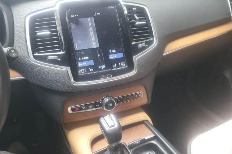 Used Volvo XC90 2018 T6 Zhiya Edition 7-seater