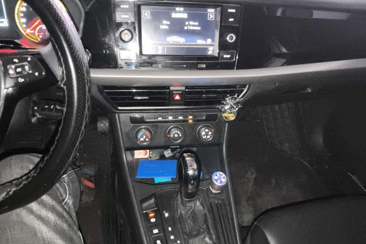 Used Volkswagen Lavida 2019 1.5L Automatic Comfort Edition China VI Standard