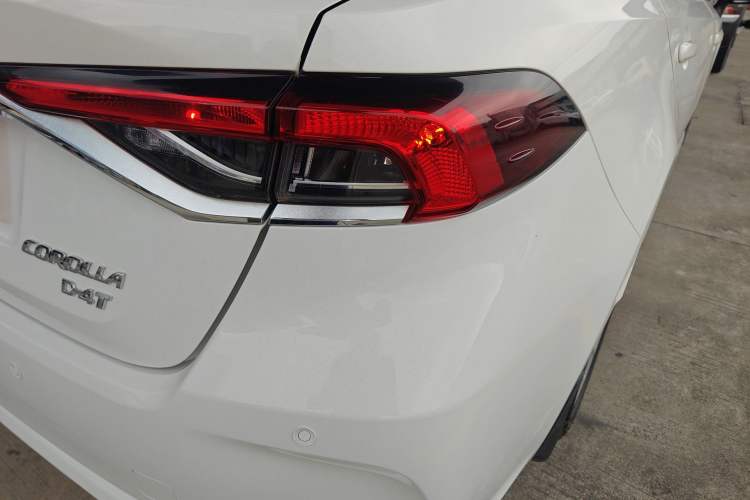 Used Toyota Corolla 2021 1.2T S-CVT Luxury Edition
