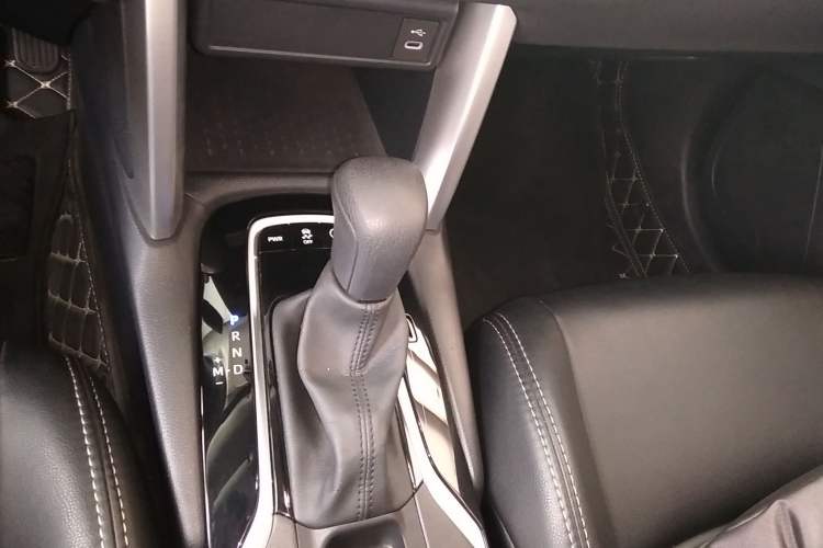 Used Toyota FRONTLANDER 2023 2.0L CVT Elite Edition