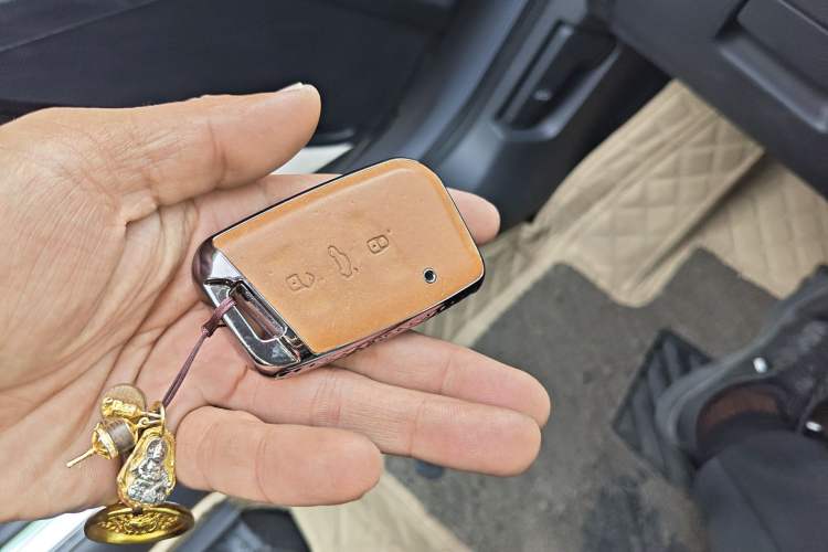 Used Volkswagen FAW-Volkswagen CC 2021 380TSI Striking Edition Vehicle Key