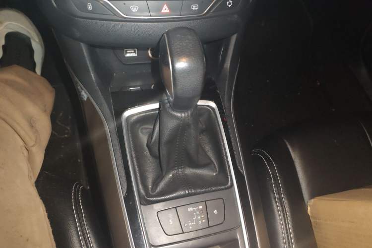 Used Peugeot 408 2014 1.8L Automatic Luxury Edition