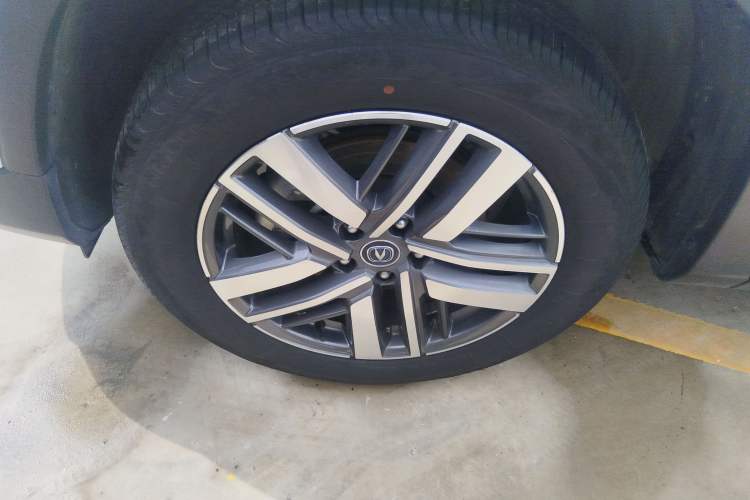 Used CHANGAN CS75 2024 Enjoy Edition 1.5T DCT Luxury Model
