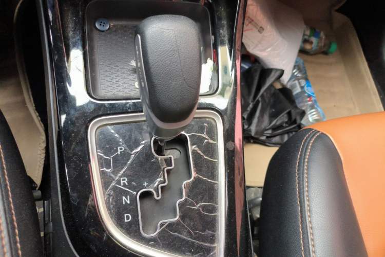 Used Land X2 2017 1.6L Automatic Platinum Edition