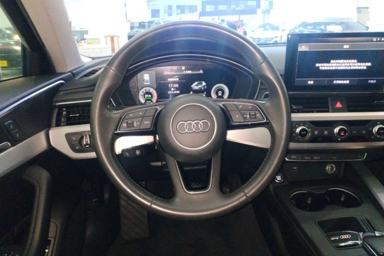 Used Audi A4L 2020 40 TFSI Fashion Dynamic Model Steering Wheel