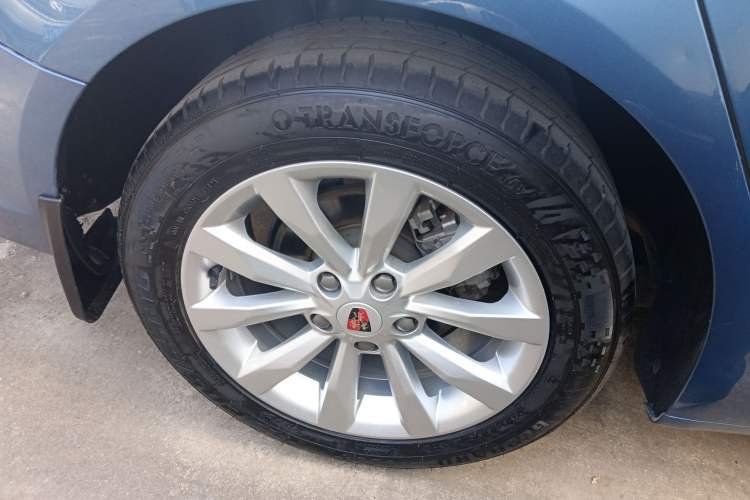 Used Roewe i6 2018 20T Manual Luxury Edition
