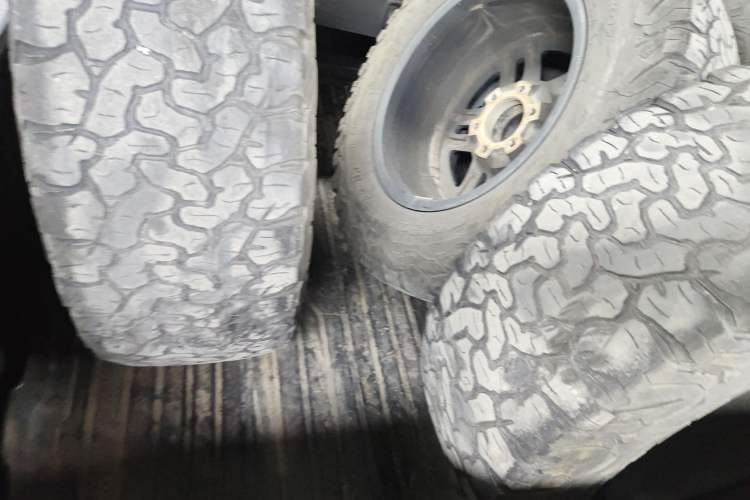 Used Great Wall Poer 2021 2.0T Global Version Automatic Diesel 4x4 Comfort Trim Standard Box GW4D20M
