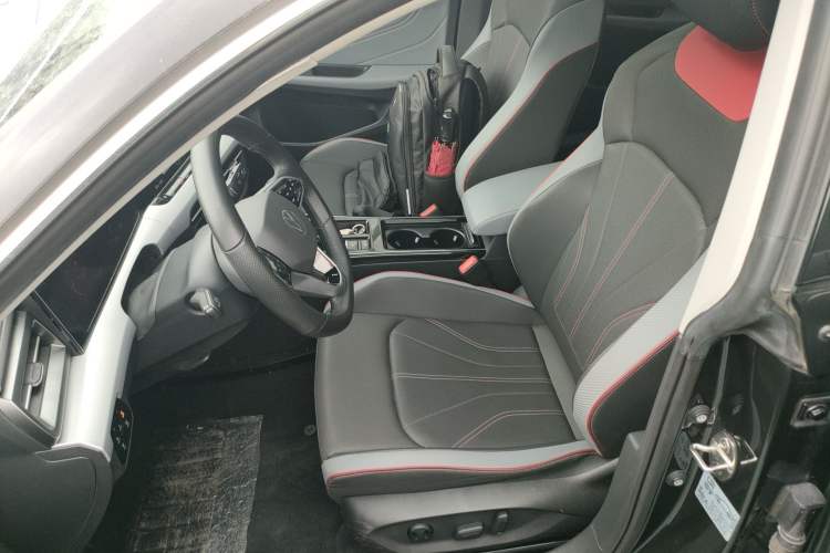 Used Volkswagen Lamando 2023 Lavida L 280TSI DSG Cool & Spicy Edition Left Front Seat