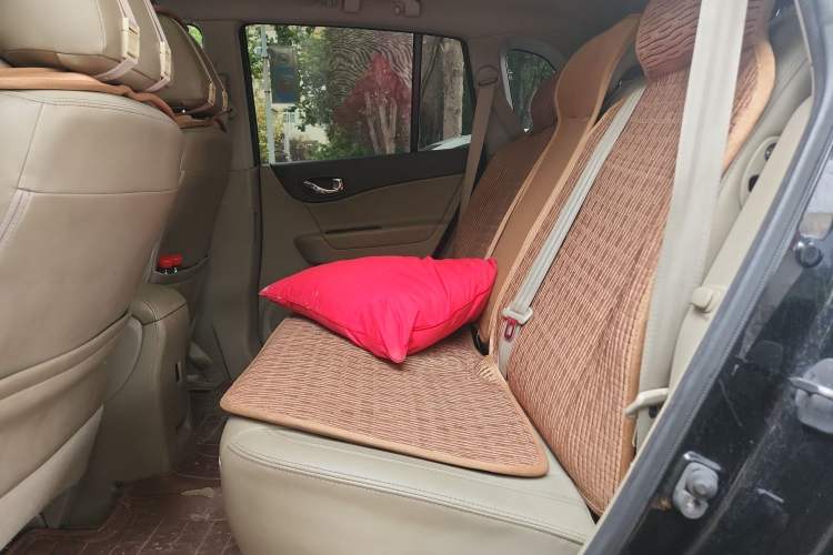 Used Renault Koleos 2014 2.5L 4x4 Comfort Edition Left Rear Seat