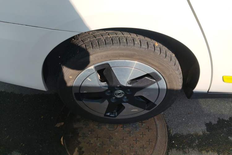 Used Dongfeng Aeolus E70 2023 Revised PRO Smart Drive Version
