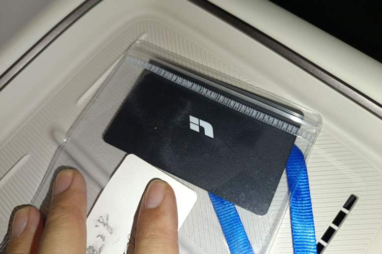 Used Li Auto i8 2025 Model Standard Version
