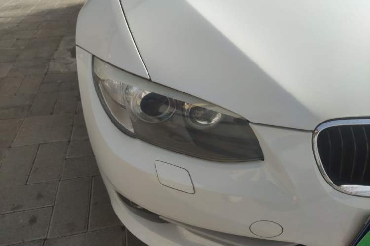 Used BMW 3 Series 2011 320i Convertible Coupe
