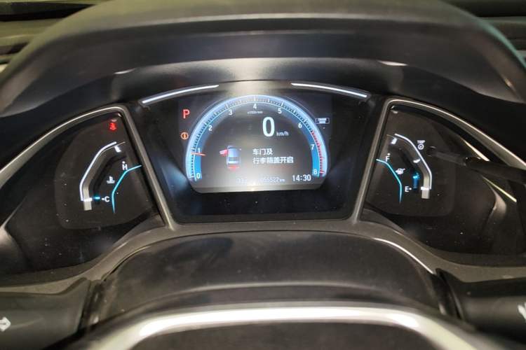 Used Honda Civic 2016 220TURBO CVT Prestige Edition
