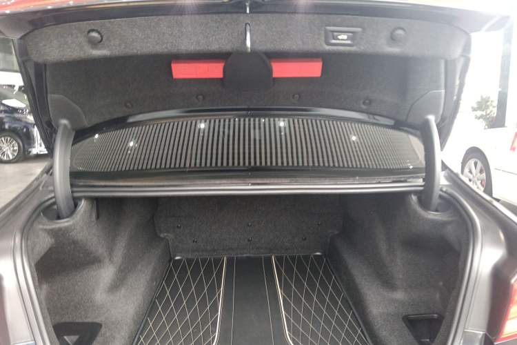 Used BMW 5 Series 2019 525Li M Sport Package
