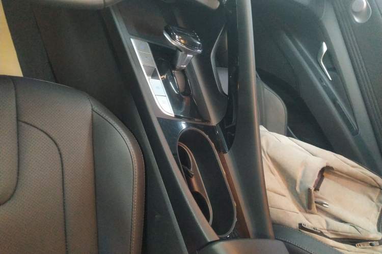 Used Hyundai Elantra 2023 1.5L CVT GLX Elite Edition
