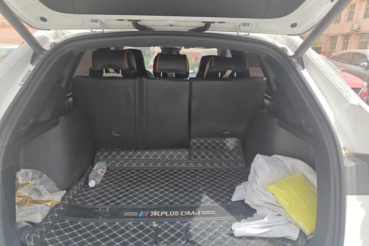 Used BYD Song PLUS New Energy 2021 DM-i 110KM Flagship Model Trunk