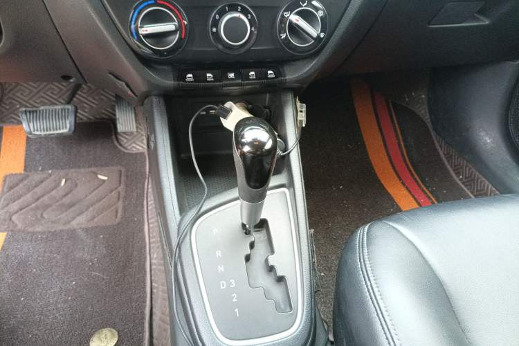 Used Hyundai Verna (older generation) 2017 1.4L Automatic YueXiang Edition China V-standard
