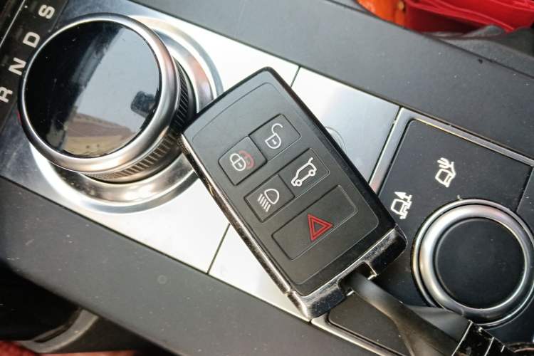 Used Land Rover Discovery 2018 2.0T SE