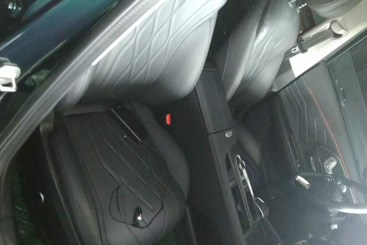 Used Chery Arrizo 8 PRO 2025 Model Pro 2.0T Prestige Version Right Front Seat