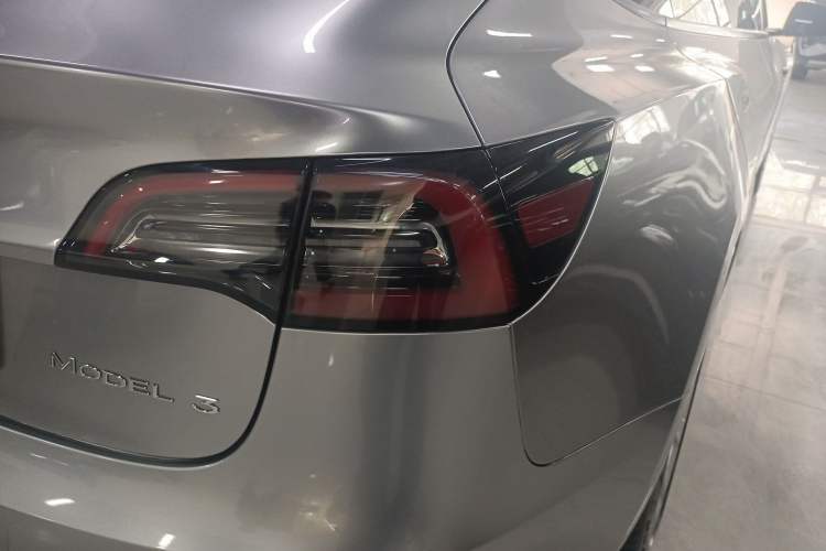 Used Tesla Model 3 2022 Rear-Wheel-Drive Version Right Rear Taillight