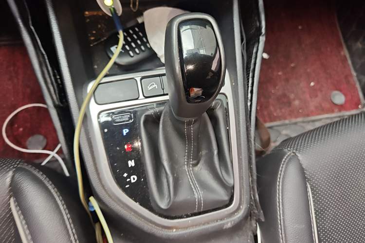 Used Hyundai ix25 2015 1.6L Automatic Two-Wheel Drive Smart GLS Trim