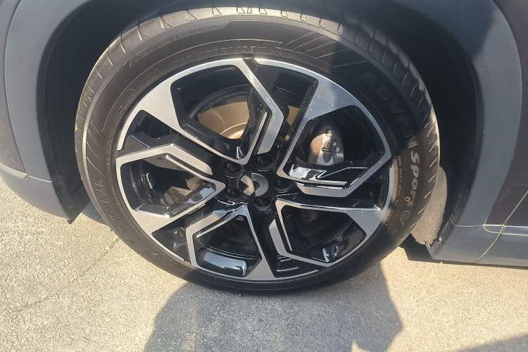 Used Nio ES8 2020 580 km Range Signature Edition Six-Seater Version