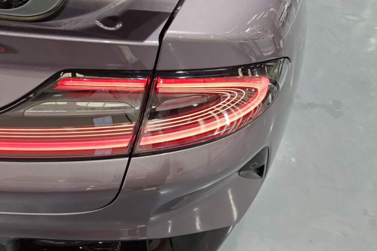 Used Xiaomi Auto SU7 2024 Rear-Drive Ultra-Long Range Advanced Pro-Level Intelligent Driving Version