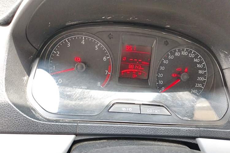 Used Volkswagen Jetta 2013 1.6L Manual Comfort Model
