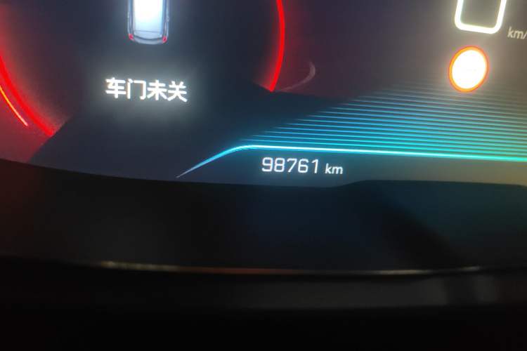 Used Peugeot 5008 2017 380THP 7-Seater Luxury Edition
