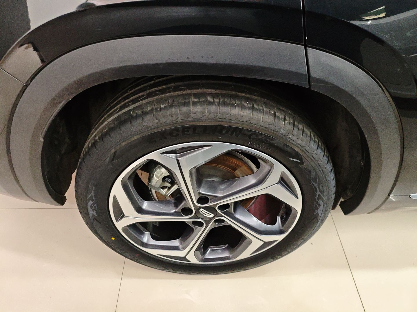 Geely Auto Monjaro L 2024 2.0TD DCT EVO Two-Wheel Drive Long-Range Version — снимка 11