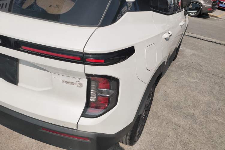 Used Baojun RS-3 2020 1.5L CVT 24-Hour Online Luxury Edition Right Rear Taillight