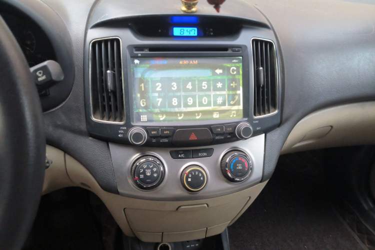 Used Hyundai Celesta 2011 1.6L Manual Comfort Edition
