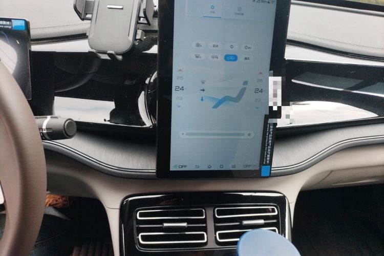 Used BYD Qin PLUS 2024 HONOR Edition DM-i 55KM Leading Model
