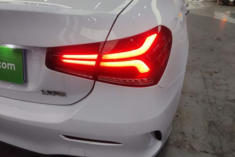 Used Mercedes-Benz A-Class 2022 Revised Version A 200 L Sport Sedan Fashionable Style